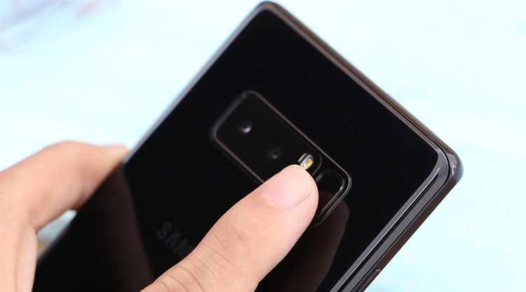 Điện thoại Samsung Galaxy Note 8 Màu Đen