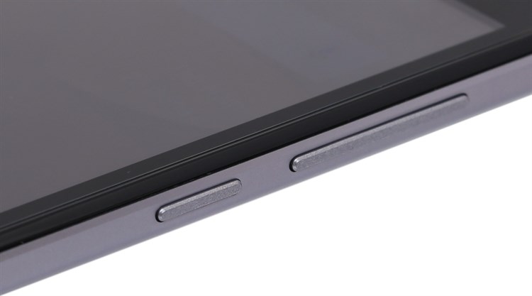 Điện thoại Itel S11 Plus