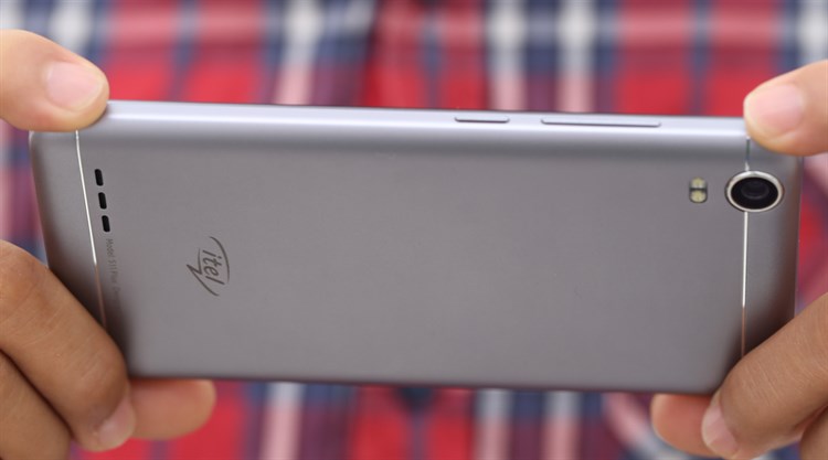 Điện thoại Itel S11 Plus