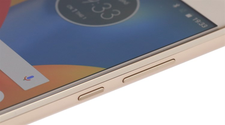 Điện thoại Motorola Moto E4 Plus