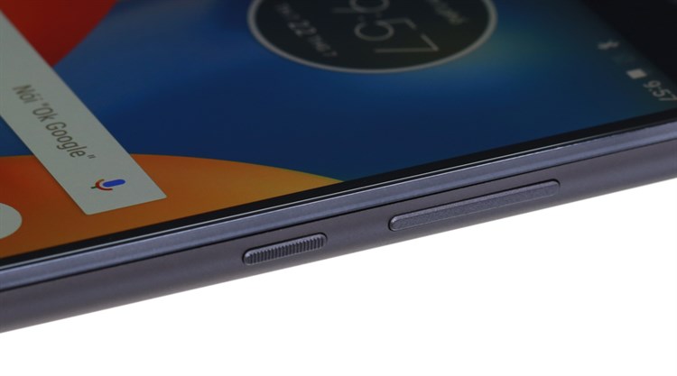 Điện thoại Motorola Moto E4 Plus