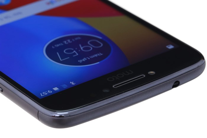 Điện thoại Motorola Moto E4 Plus