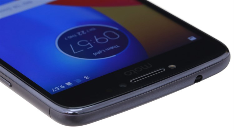 Điện thoại Motorola Moto E4 Plus