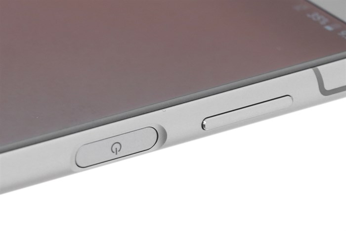 Điện thoại Sony Xperia XZ1 Màu Bạc