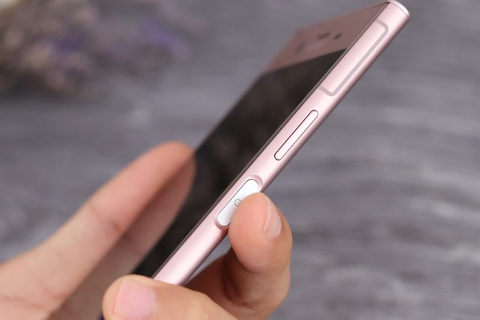 Điện thoại Sony Xperia XZ1 Màu Hồng