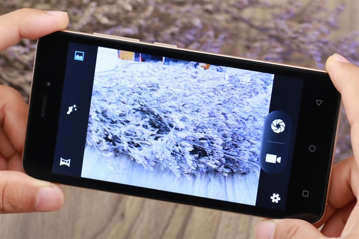 Điện thoại Mobiistar Lai Z2