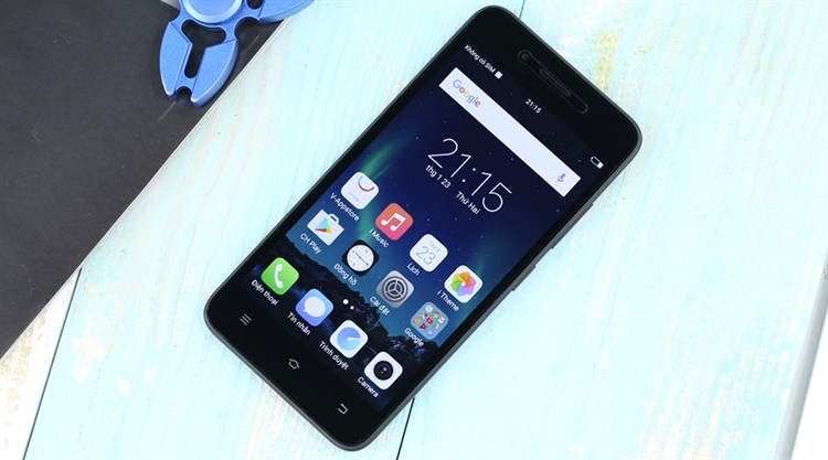 Điện thoại Vivo Y53 Màu Đen