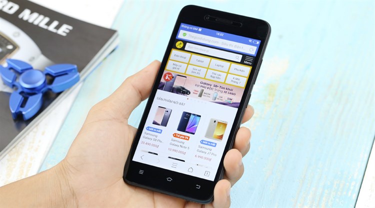 Điện thoại Vivo Y53 Màu Đen