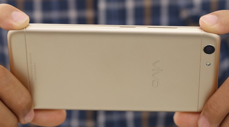 Điện thoại Vivo Y53 Màu Vàng đồng