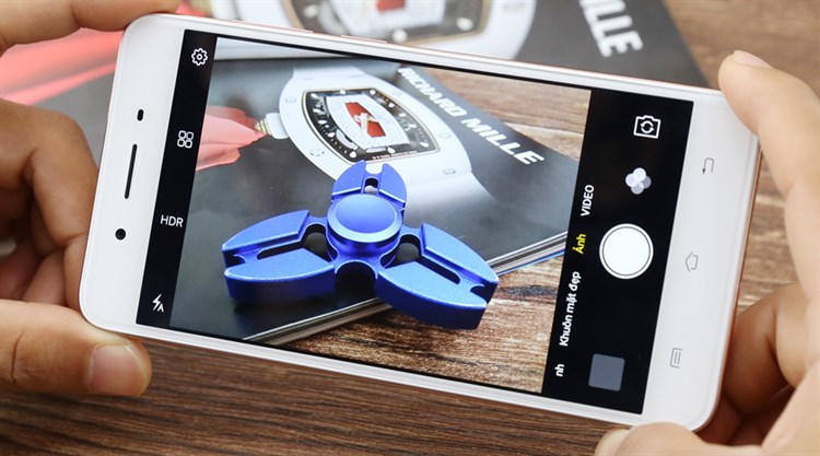 Điện thoại Vivo Y55s Màu Vàng Hồng