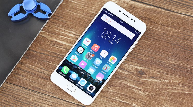 Điện thoại Vivo V5s Màu Vàng đồng