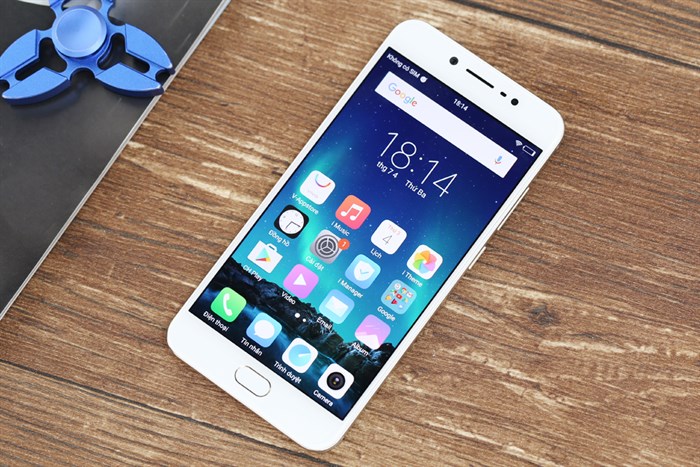 Điện thoại Vivo V5s Màu Vàng đồng