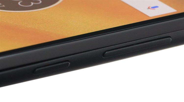 Điện thoại Motorola Moto C Plus