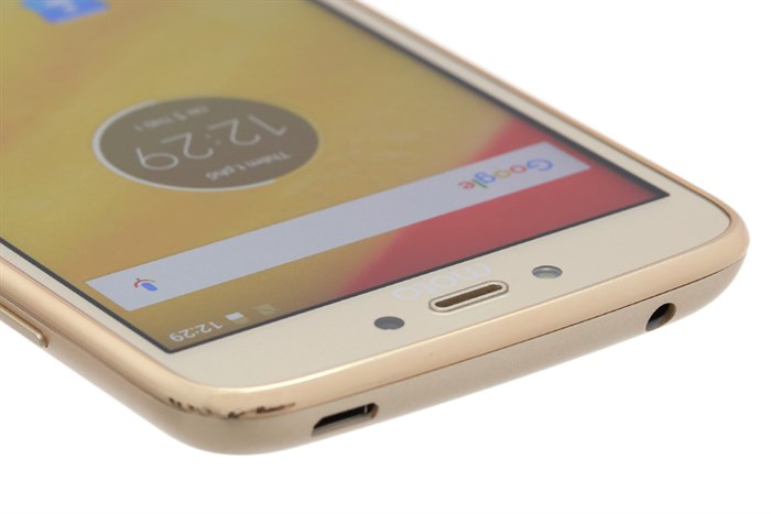 Điện thoại Motorola Moto C Plus