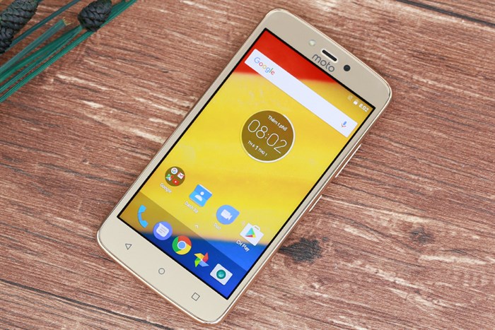 Điện thoại Motorola Moto C Plus