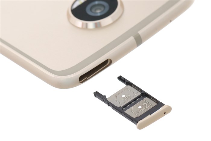 Điện thoại Motorola Moto Z2 Play