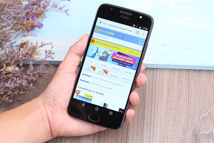 Điện thoại Motorola Moto G5S Plus