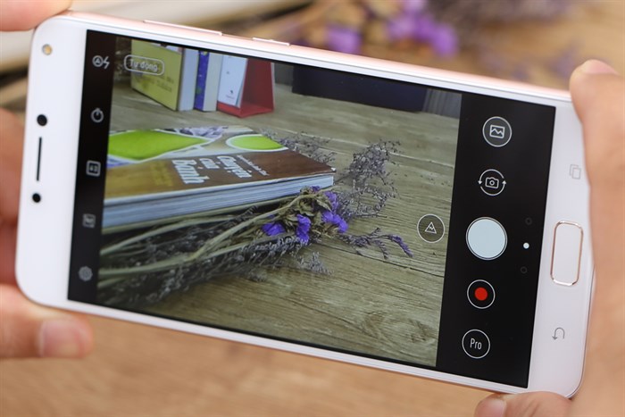 Điện thoại Asus Zenfone 4 Max Pro ZC554KL