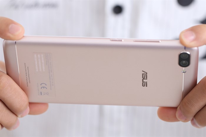 Điện thoại Asus Zenfone 4 Max Pro ZC554KL