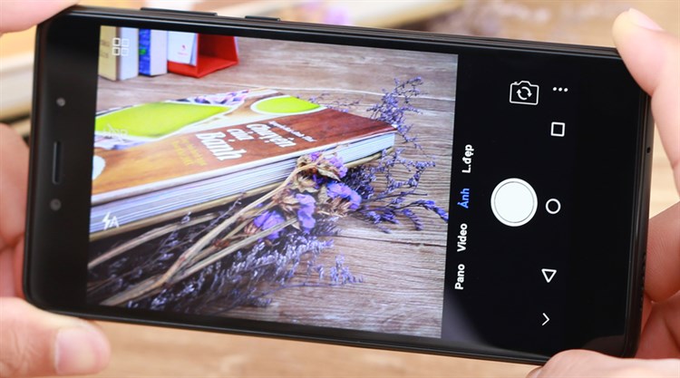 Điện thoại Mobiistar Lai Zumbo S Lite (2017)