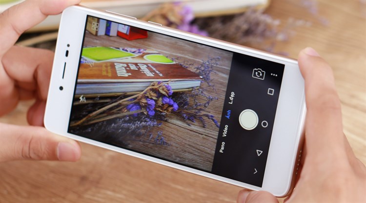 Điện thoại Mobiistar Lai Zumbo S Lite (2017)