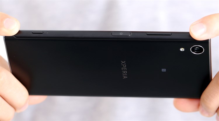 Điện thoại Sony Xperia XA1 Plus
