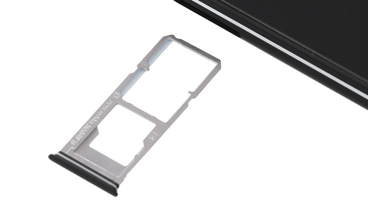 Điện thoại Vivo V7+ Màu Đen