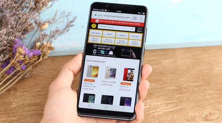 Điện thoại Vivo V7+ Màu Đen