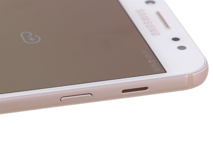 Điện thoại Samsung Galaxy J7+