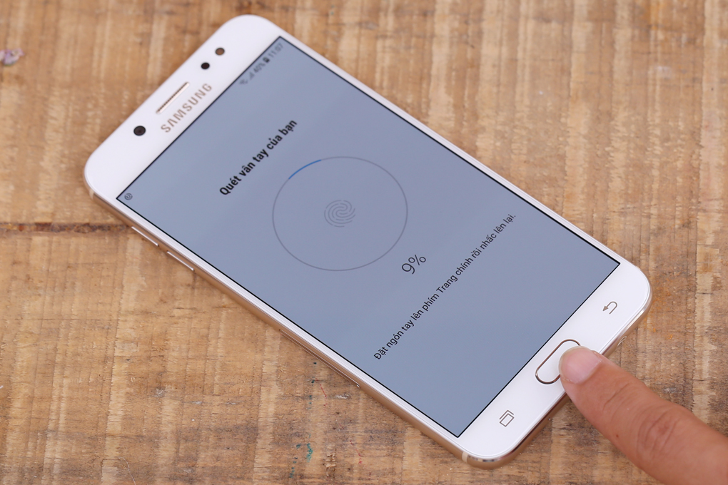 Samsung Galaxy J7+ - 26