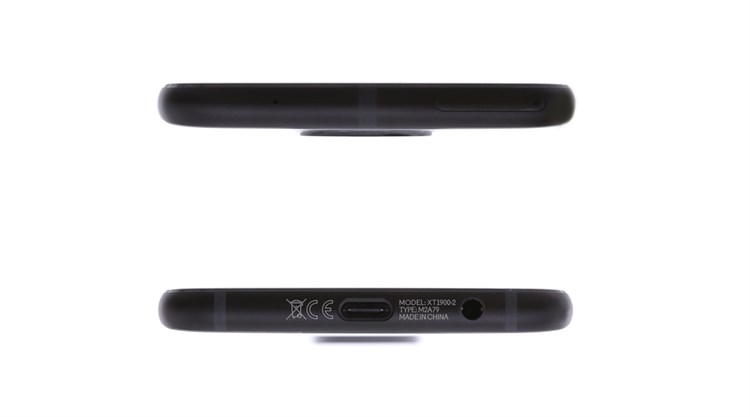 Điện thoại Motorola Moto X4