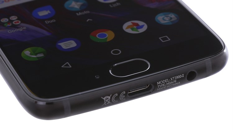 Điện thoại Motorola Moto X4