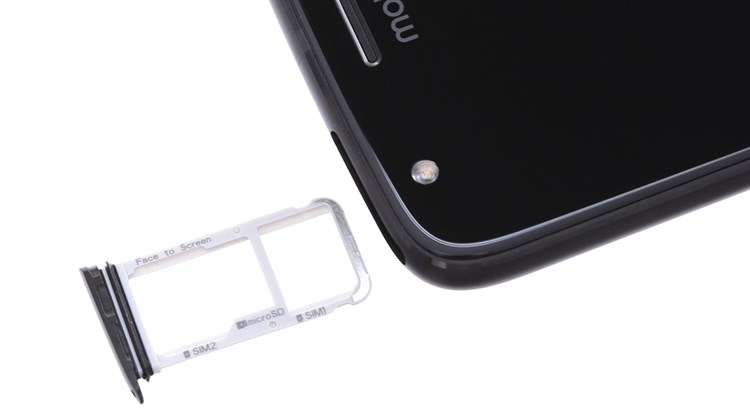 Điện thoại Motorola Moto X4