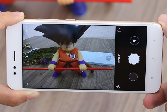 Điện thoại Xiaomi Mi A1 64GB Màu Vàng đồng