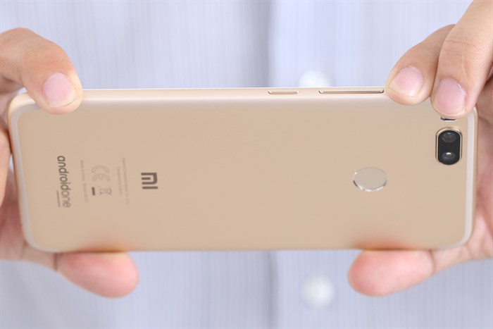 Điện thoại Xiaomi Mi A1 64GB Màu Vàng đồng