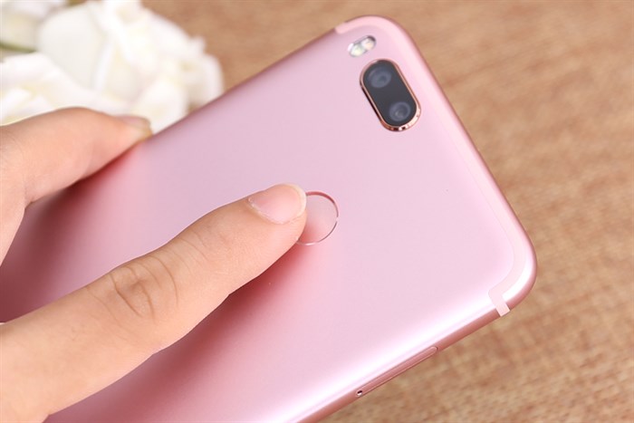 Điện thoại Xiaomi Mi A1 64GB Màu Vàng Hồng