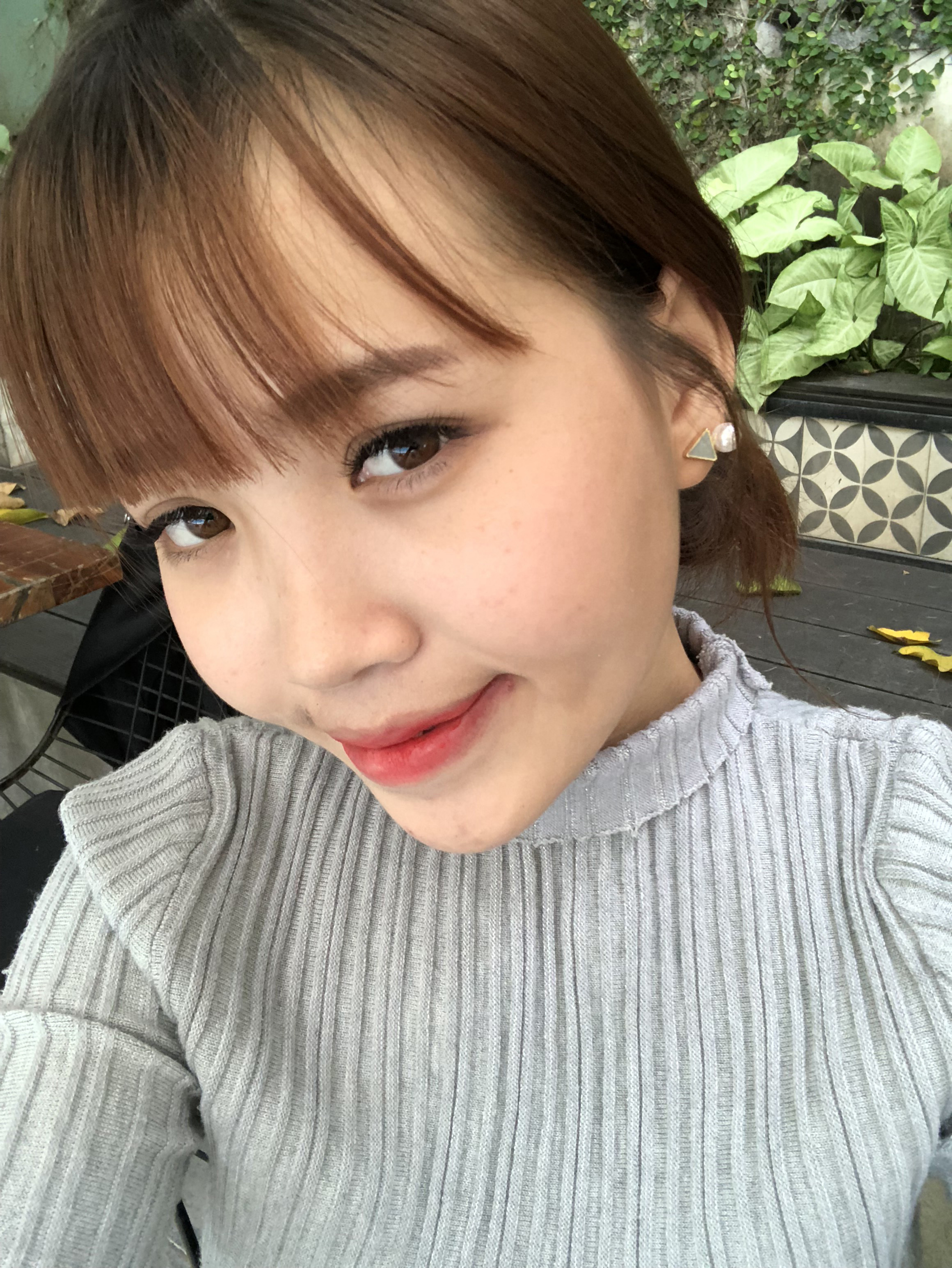So sánh chi tiết Điện thoại Samsung Galaxy S10+ (512GB) với iPhone X ...