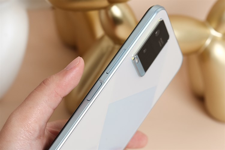 Điện thoại Vivo Y21 Màu Trắng