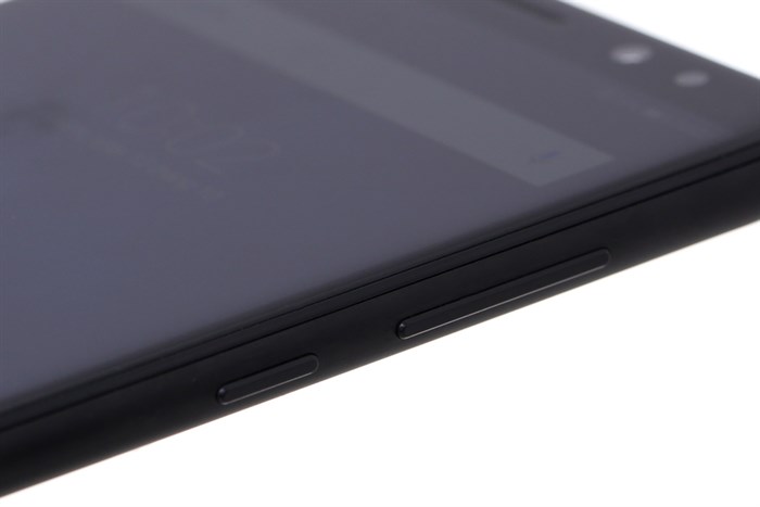 Điện thoại Huawei Nova 2i