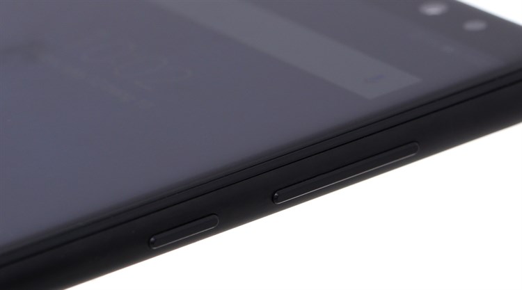 Điện thoại Huawei Nova 2i