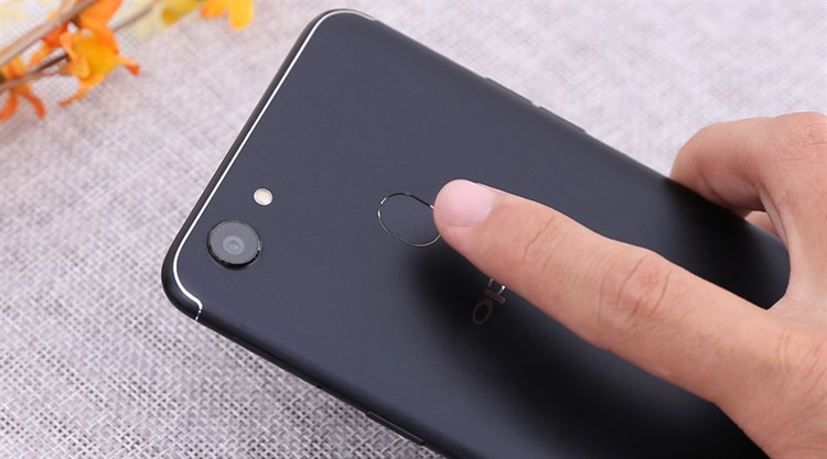 Điện thoại Oppo F5