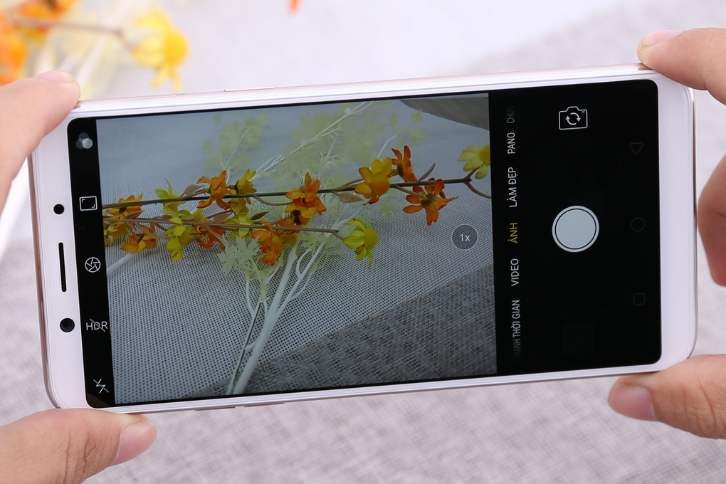 Oppo F5 - 36