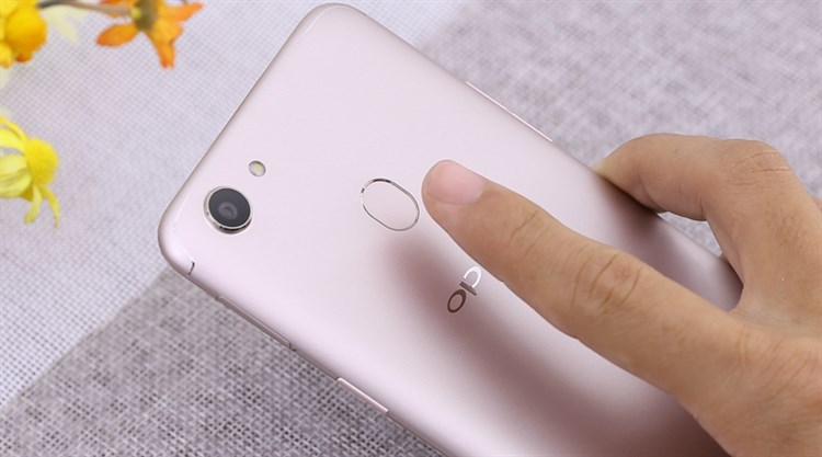 Điện thoại Oppo F5