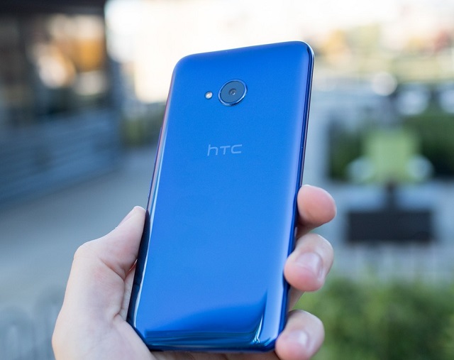 HTC U11 Life