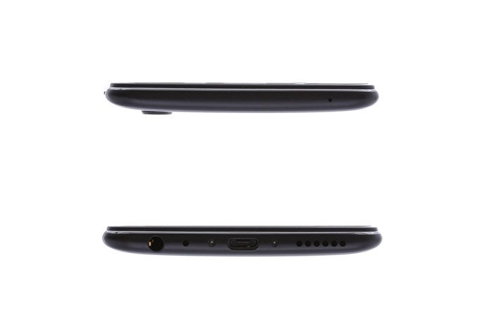 Điện thoại Vivo V7 Màu Đen