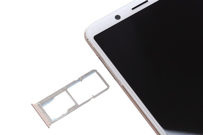 Điện thoại Vivo V7 Màu Vàng đồng