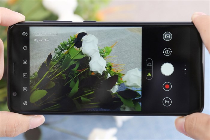 Điện thoại ASUS Zenfone Max Plus M1 - ZB570TL