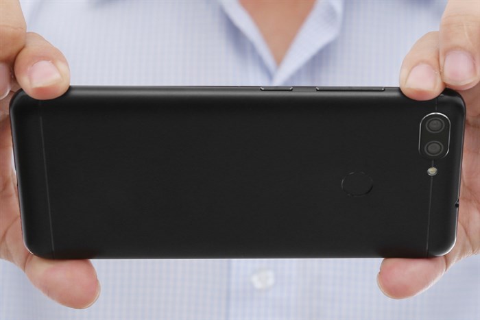 Điện thoại ASUS Zenfone Max Plus M1 - ZB570TL