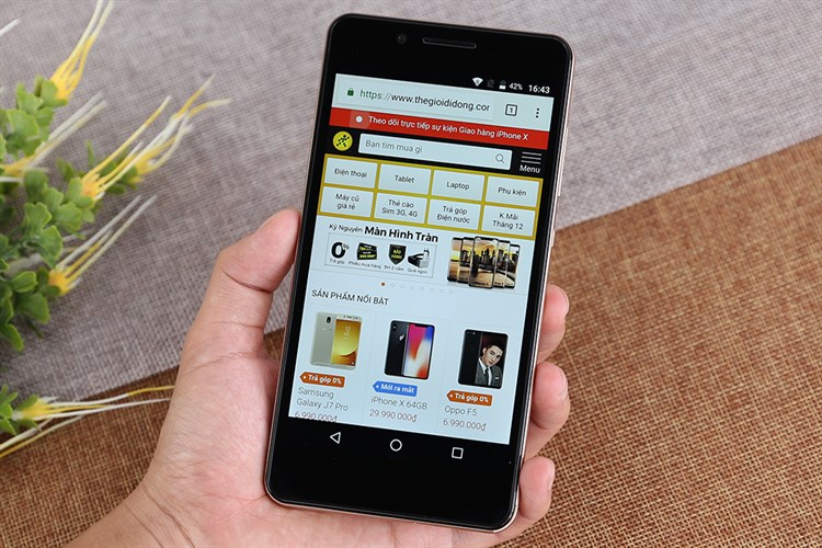 Điện thoại Philips S327