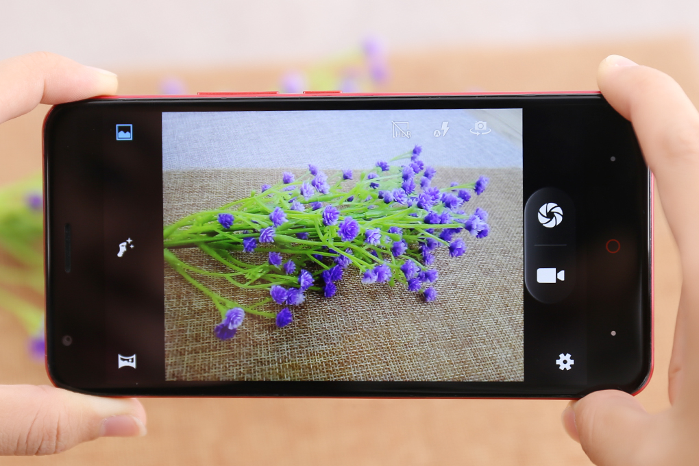 Điện thoại Mobell Nova P3